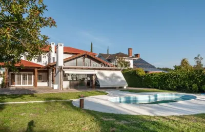 Casa em condomínio fechado com 3 quartos à venda na avenida juca batista, 8000, belém novo, porto alegre por r$ 2.980.000