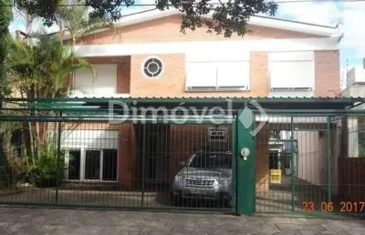 Casa com 4 quartos à venda na rua paraguá, 41, vila assunção, porto alegre por r$ 2.130.000