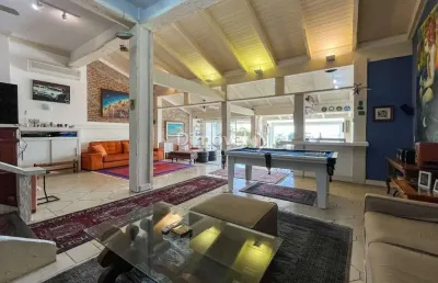 Casa em condomínio fechado com 4 quartos à venda na rua professor doutor milton guerreiro, 146, santa tereza, porto alegre por r$ 2.332.000