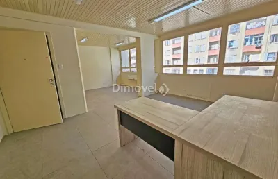 Sala comercial à venda na avenida senador salgado filho, 094, centro histórico, porto alegre por r$ 110.000