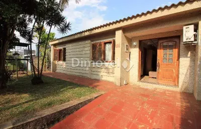 Casa com 4 quartos à venda na rua carlos ferreira, 270, teresópolis, porto alegre por r$ 500.000