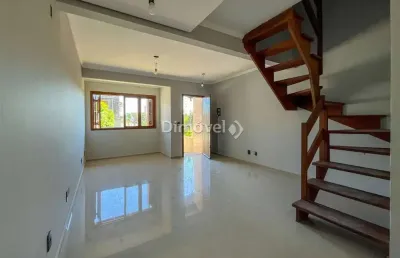 Casa com 2 quartos à venda na rua doutor sady soares, 59, guarujá, porto alegre por r$ 419.000
