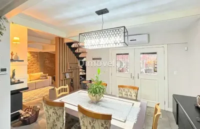 Casa com 3 quartos à venda na rua pareci, 194, vila assunção, porto alegre por r$ 1.690.000