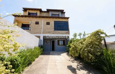 Casa com 3 quartos à venda na rua dos carijós, 324, espírito santo, porto alegre por r$ 699.000