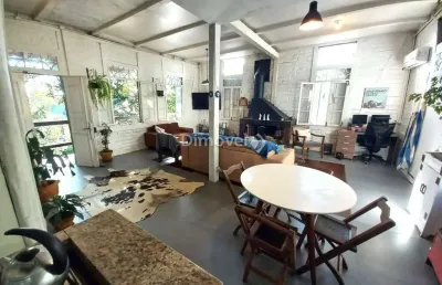 Casa com 3 quartos à venda na rua charruas, 59, espírito santo, porto alegre por r$ 750.000