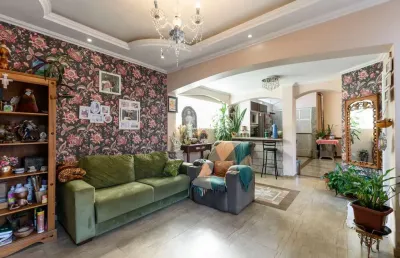 Casa com 3 quartos à venda na rua engenheiro coelho parreira, 302, ipanema, porto alegre por r$ 1.150.000