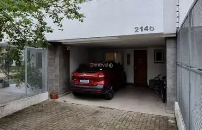 Casa com 4 quartos à venda na rua conselheiro xavier da costa, 2146, jardim isabel, porto alegre por r$ 690.000