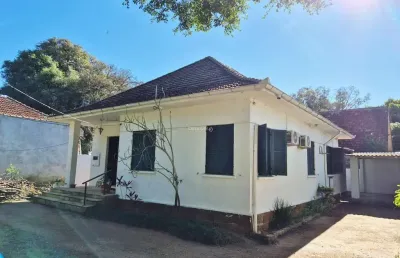 Casa com 4 quartos à venda na rua doutor armando barbedo, 54, tristeza, porto alegre por r$ 1.437.000