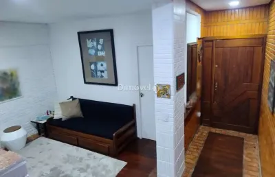 Casa com 5 quartos à venda na rua fernando osório, 590, teresópolis, porto alegre por r$ 745.000