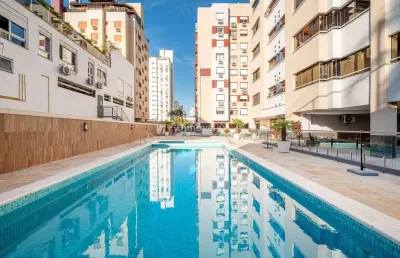Apartamento com 3 quartos à venda na avenida ganzo, 677, menino deus, porto alegre por r$ 1.200.000