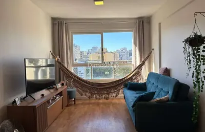 Apartamento com 2 quartos à venda na rua sarmento leite, 763, cidade baixa, porto alegre por r$ 550.000