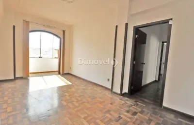 Apartamento com 2 quartos à venda na avenida borges de medeiros, 1042, centro histórico, porto alegre por r$ 350.000