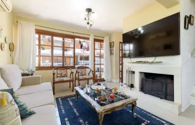 Casa em condomínio fechado com 3 quartos à venda na rua general rondon, 1259, tristeza, porto alegre por r$ 890.000