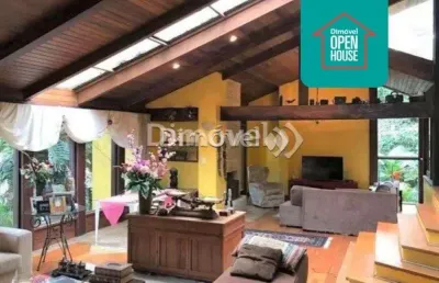 Casa com 7 quartos à venda na rua dos tapuias, 82, espírito santo, porto alegre por r$ 1.290.000