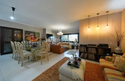 Casa com 3 quartos à venda na rua manauê, 60, vila assunção, porto alegre por r$ 1.190.000