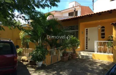 Casa com 4 quartos à venda na rua tupã, 141, vila assunção, porto alegre por r$ 1.300.000