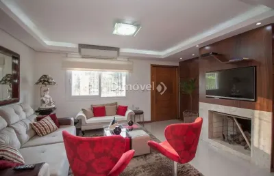 Casa com 3 quartos à venda na rua doutor possidônio cunha, 721, vila assunção, porto alegre por r$ 1.380.000