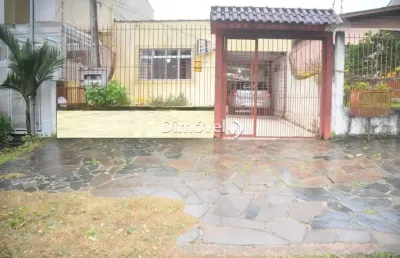 Casa com 4 quartos à venda na rua cachoeira, 396, nonoai, porto alegre por r$ 370.000