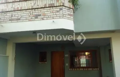 Casa em condomínio fechado com 4 quartos à venda na rua doutor pio ângelo, 15, ipanema, porto alegre por r$ 642.000