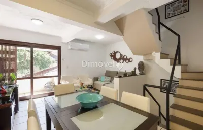 Casa em condomínio fechado com 3 quartos à venda na travessa nossa senhora de lourdes, 520, tristeza, porto alegre por r$ 750.000