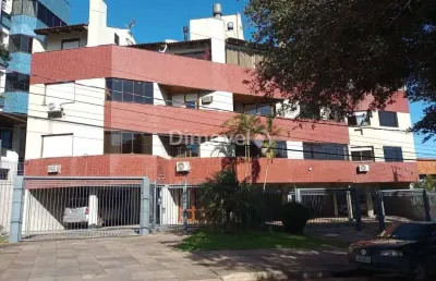Apartamento com 2 quartos para alugar na rua upamaroti, 50, cristal, porto alegre por r$ 2.100