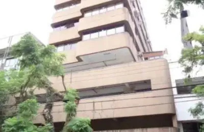 Sala comercial para alugar na rua general joão telles, 524, bom fim, porto alegre por r$ 990