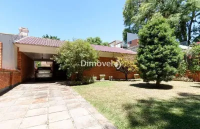 Casa com 4 quartos para alugar na rua doutor mário totta, 0545, tristeza, porto alegre por r$ 9.000