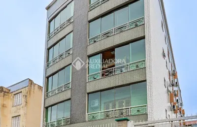 Lindo apartamento à venda com 2 quartos 84 m² no menino deus