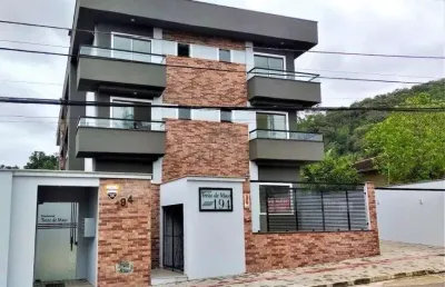 Apartamento no iririú com 3 quartos para venda, 74 m²