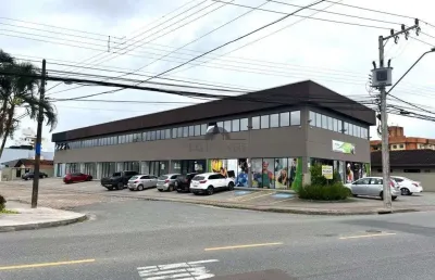 Sala comercial no costa e silva com 0 quartos para locação, 180 m²