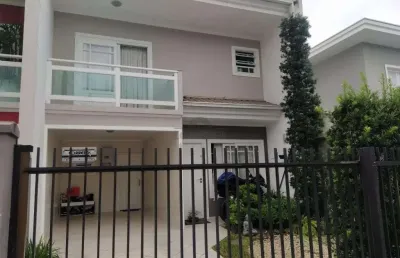Sobrado geminado no costa e silva com 3 quartos para venda, 127 m²