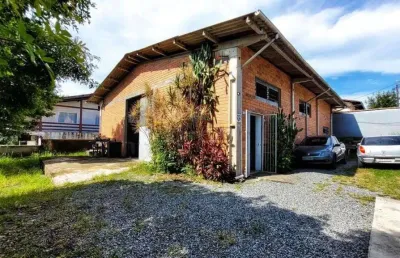 Galpão no floresta com 0 quartos para venda, 203 m²