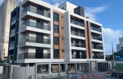 Apartamento no centro com 2 quartos para venda, 73 m²