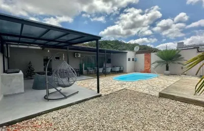 Casa no costa e silva com 3 quartos para venda, 160 m²