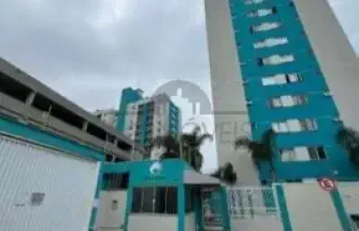 Apartamento no centro com 2 quartos para venda, 59 m²