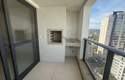 Apartamento no centro com 2 quartos para venda, 76 m²