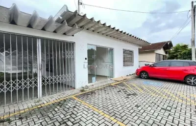 Casa com 3 quartos para alugar na Rua São Paulo, 1855, Itaum, Joinville