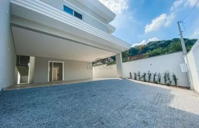 Casa no atiradores com 4 quartos para venda, 271 m²