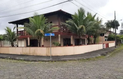 Sobrado no ubatuba com 5 quartos para venda, 381 m²