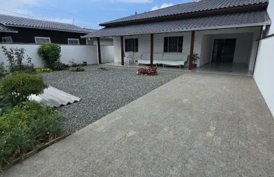 Casa com 3 quartos à venda na Avenida Nereu Ramos, Centro, Penha