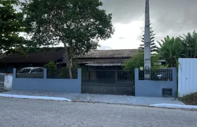 Casa com 2 quartos à venda na Avenida Nereu Ramos, Centro, Penha
