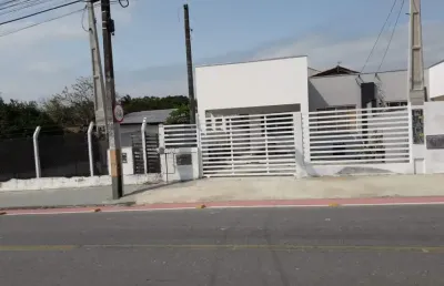 Casa com 2 quartos à venda na Avenida Nereu Ramos, Centro, Penha