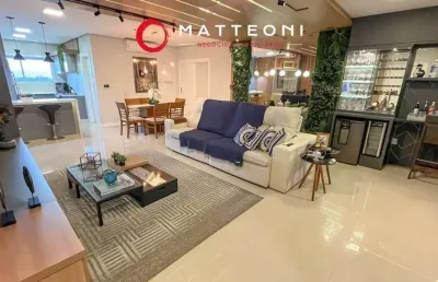 Apartamento mobiliado com 3 dormitórios e 143m² em localização nobre