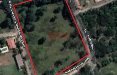 Área residencial a venda com onze mil metros quadrados na cidade de indaiatuba bairro mato dentro.