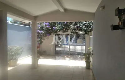 Casa térrea próx.centro esportivo localização privilegiada