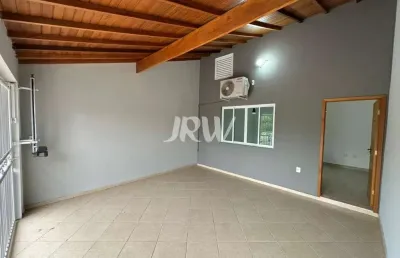 Casa a venda no bairro jardim regente - indaiatuba sp