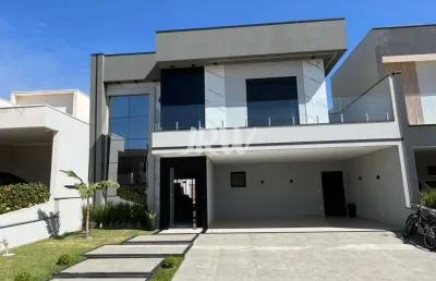 Casa à venda no condomínio maria dulce na cidade de indaiatuba