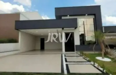 Casa térrea no condominio residencial viena na cidade de indaiatuba - sp  terreno: 250 m² construção: 180 m²  3 quartos, sendo 3 suítes (1 master com