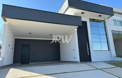 Casa térrea no condominio residencial viena na cidade de indaiatuba - sp  terreno: 300 m² construção: 188,68 m²  sala de estar     porta social alumín