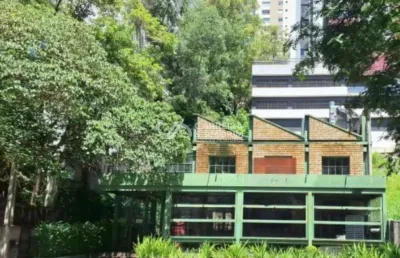 Prédio comercial para locação na vila andrade, são paulo-sp: amplo espaço, 2 banheiros e 450m² de área